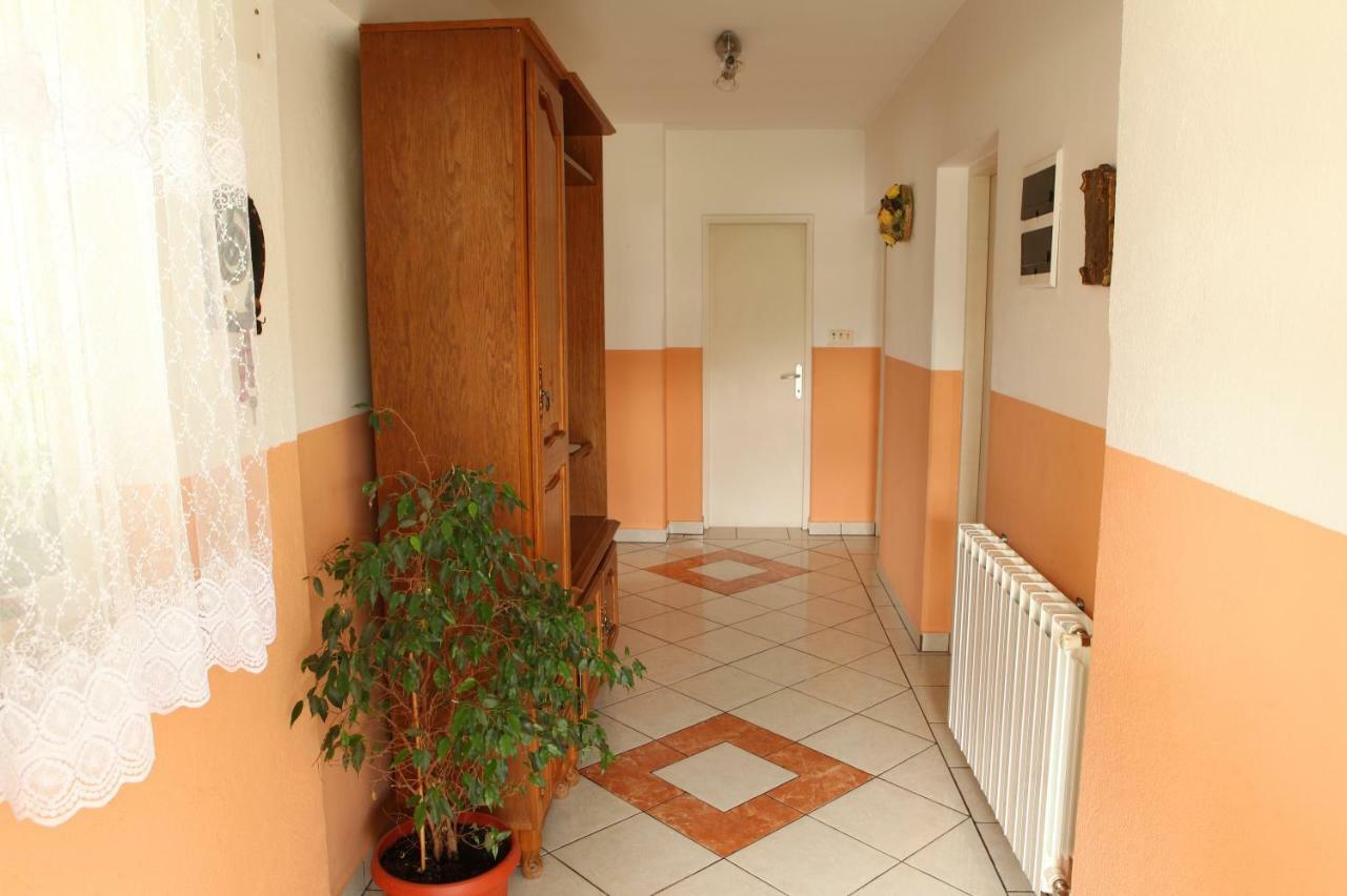 Apartman Matej Lägenhet Otočac Exteriör bild